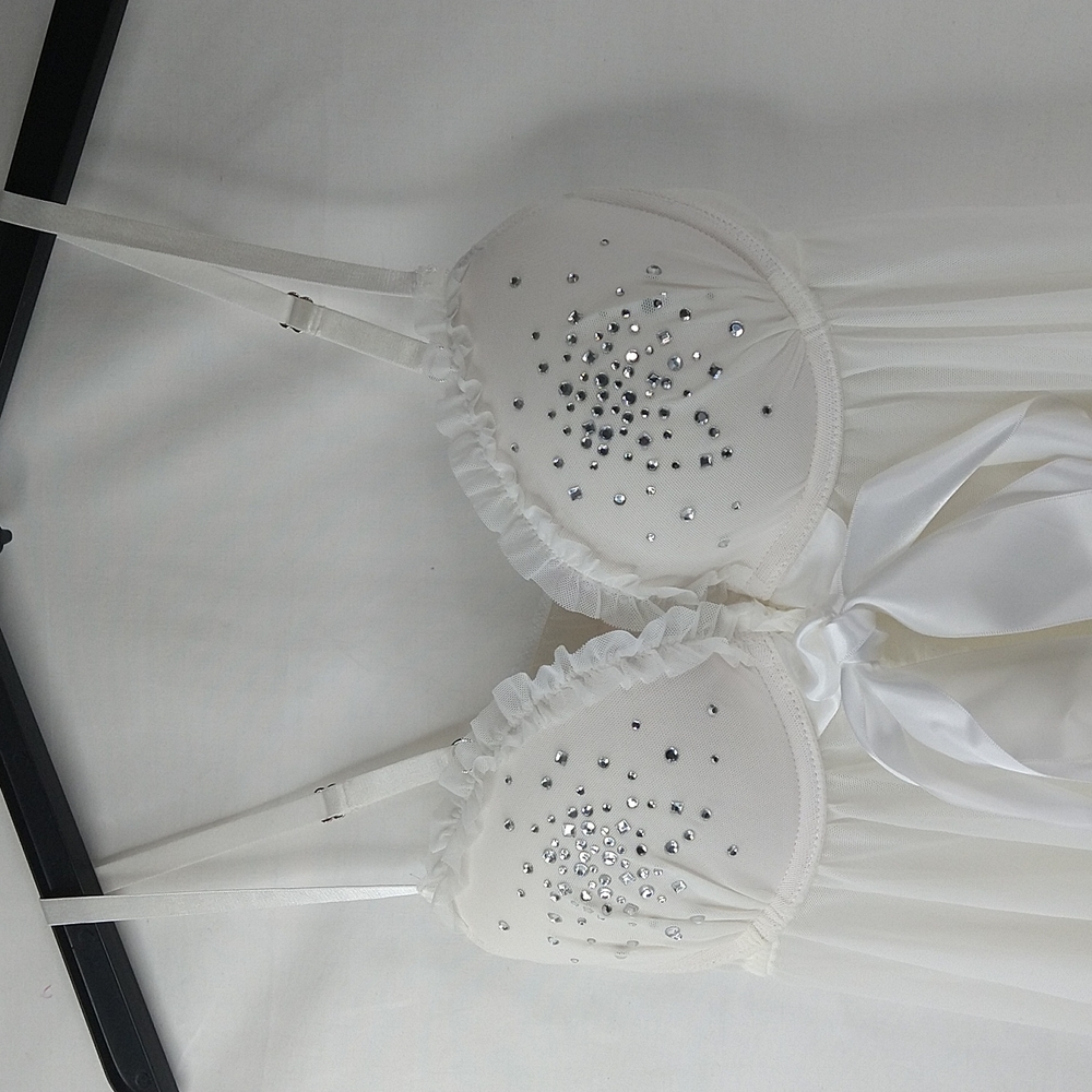 Victoria's Secret Off White Babydoll Lingerie Size: 36B - Picture 2 of 10